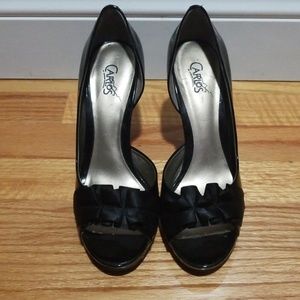 Carlos Santana open toed shoes